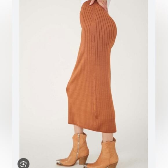Free People Beach To Night Stretch Ribbed Knit Rustic Orange Midi Skirt - Picture 2 of 12